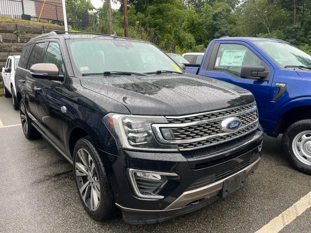 2020 Ford Expedition King Ranch — photo 1 of 14