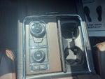 2020 Expedition Thumbnail 16