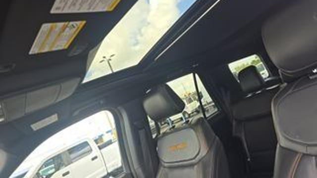 2025 Ford Expedition Tremor