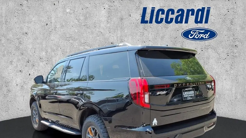 2025 Ford Expedition Tremor