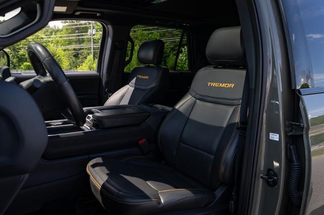 2025 Ford Expedition - $71,987