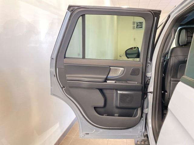 2027 Ford Expedition - $87,635
