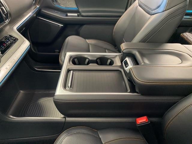 2027 Ford Expedition - $87,635