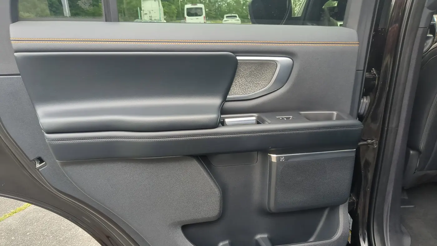 2025 Ford Expedition Tremor