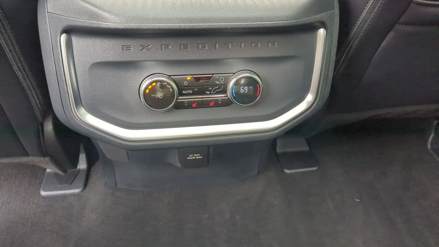 2025 Ford Expedition Tremor
