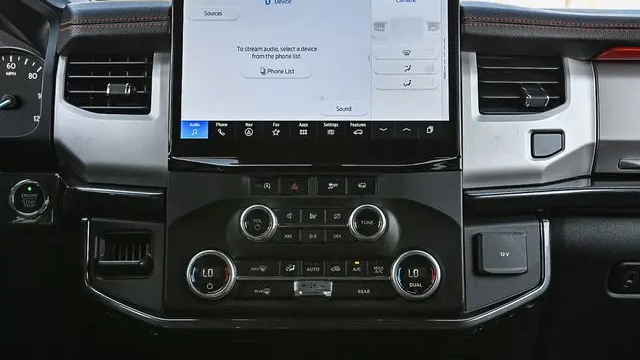 2024 Ford Expedition Timberline