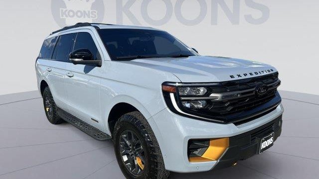 2025 Ford Expedition Tremor