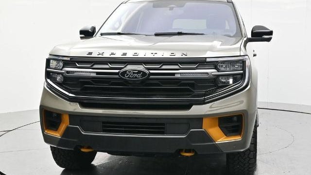 2025 Ford Expedition Tremor