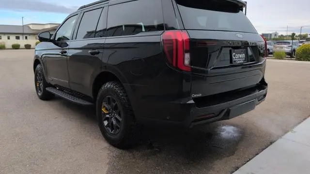 2025 Ford Expedition Tremor