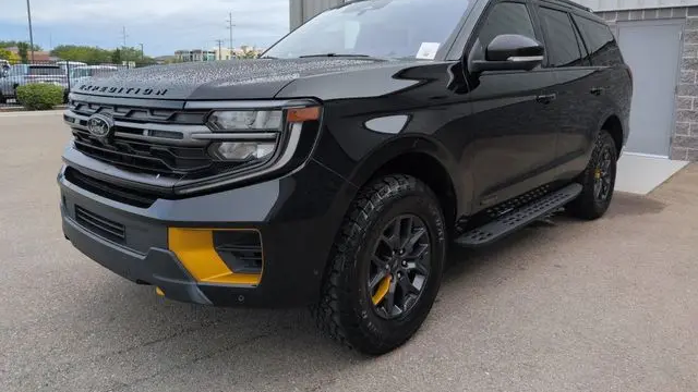 2025 Ford Expedition Tremor