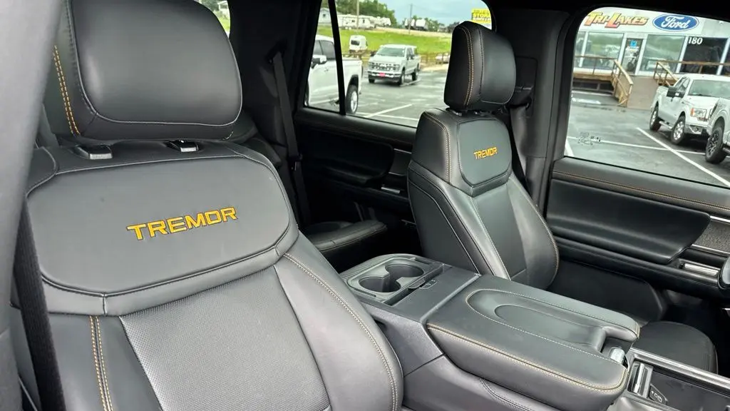 2025 Ford Expedition Tremor