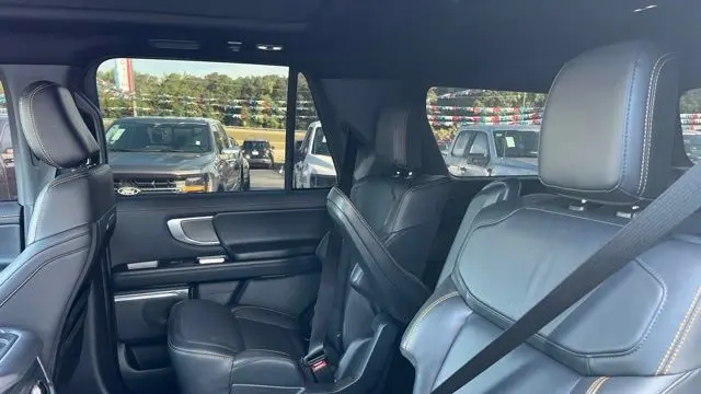 2025 Ford Expedition Tremor