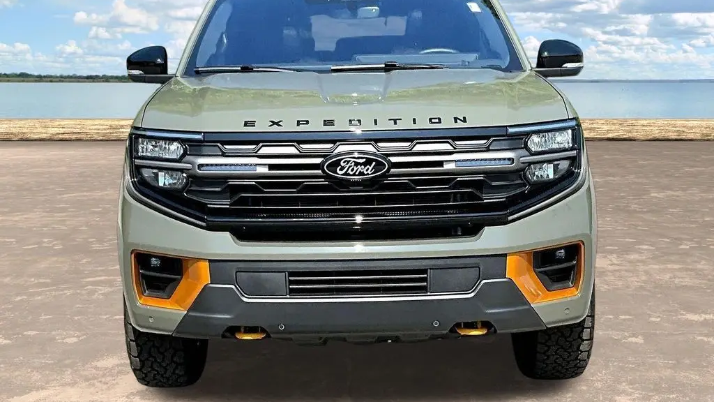 2025 Ford Expedition Tremor