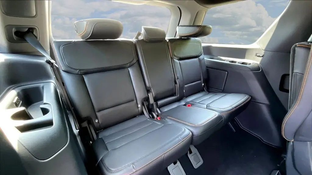 2025 Ford Expedition Tremor