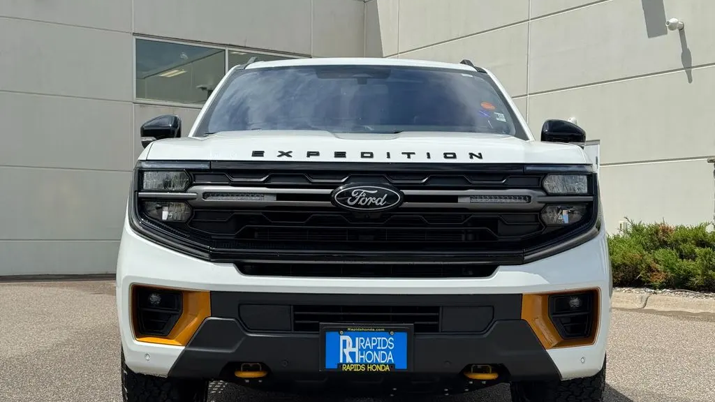 2025 Ford Expedition Tremor