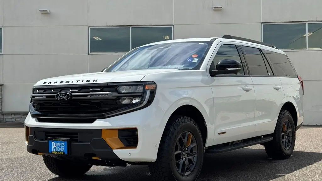 2025 Ford Expedition Tremor