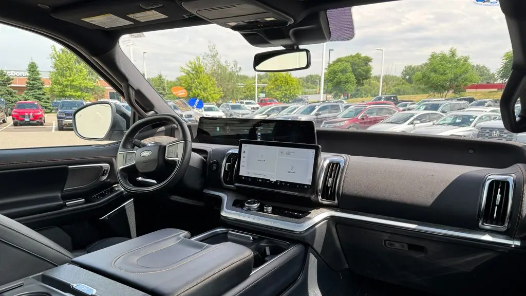 2025 Ford Expedition Tremor
