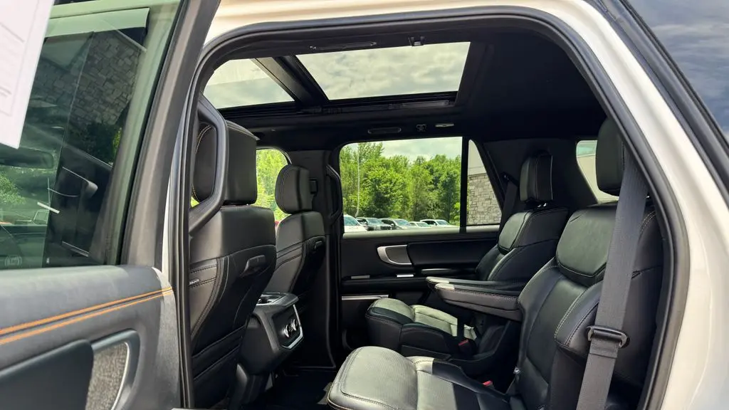 2025 Ford Expedition Tremor