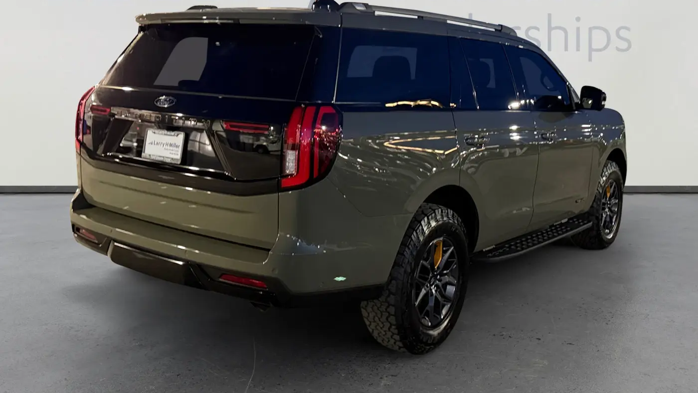 2025 Ford Expedition Tremor