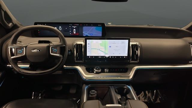 2025 Ford Expedition Tremor