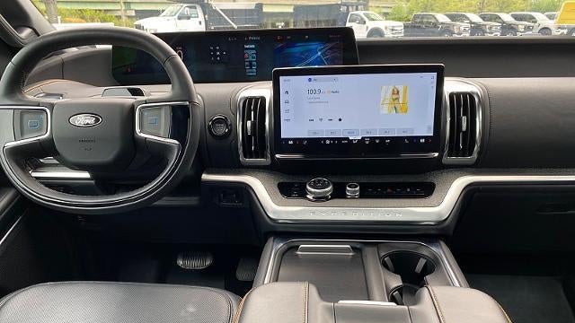2025 Ford Expedition Tremor
