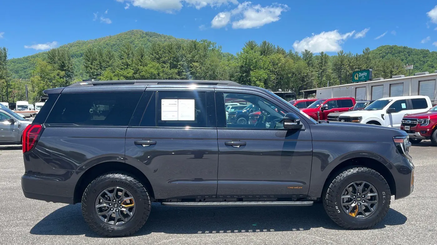 2026 Ford Expedition Tremor