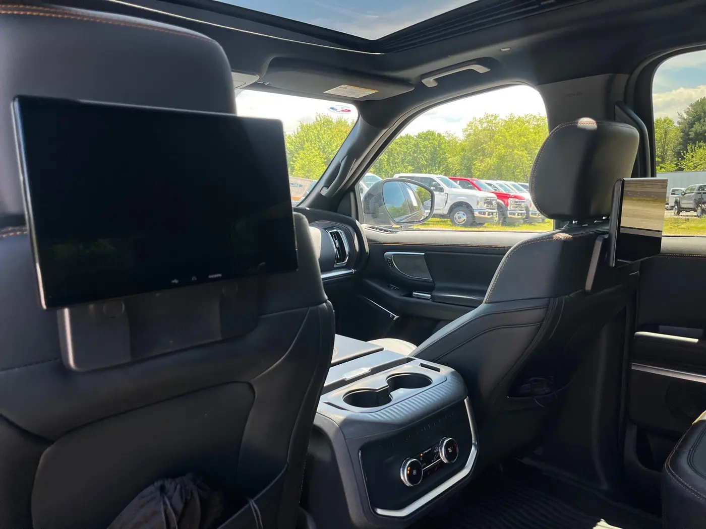 2026 Ford Expedition - $76,222