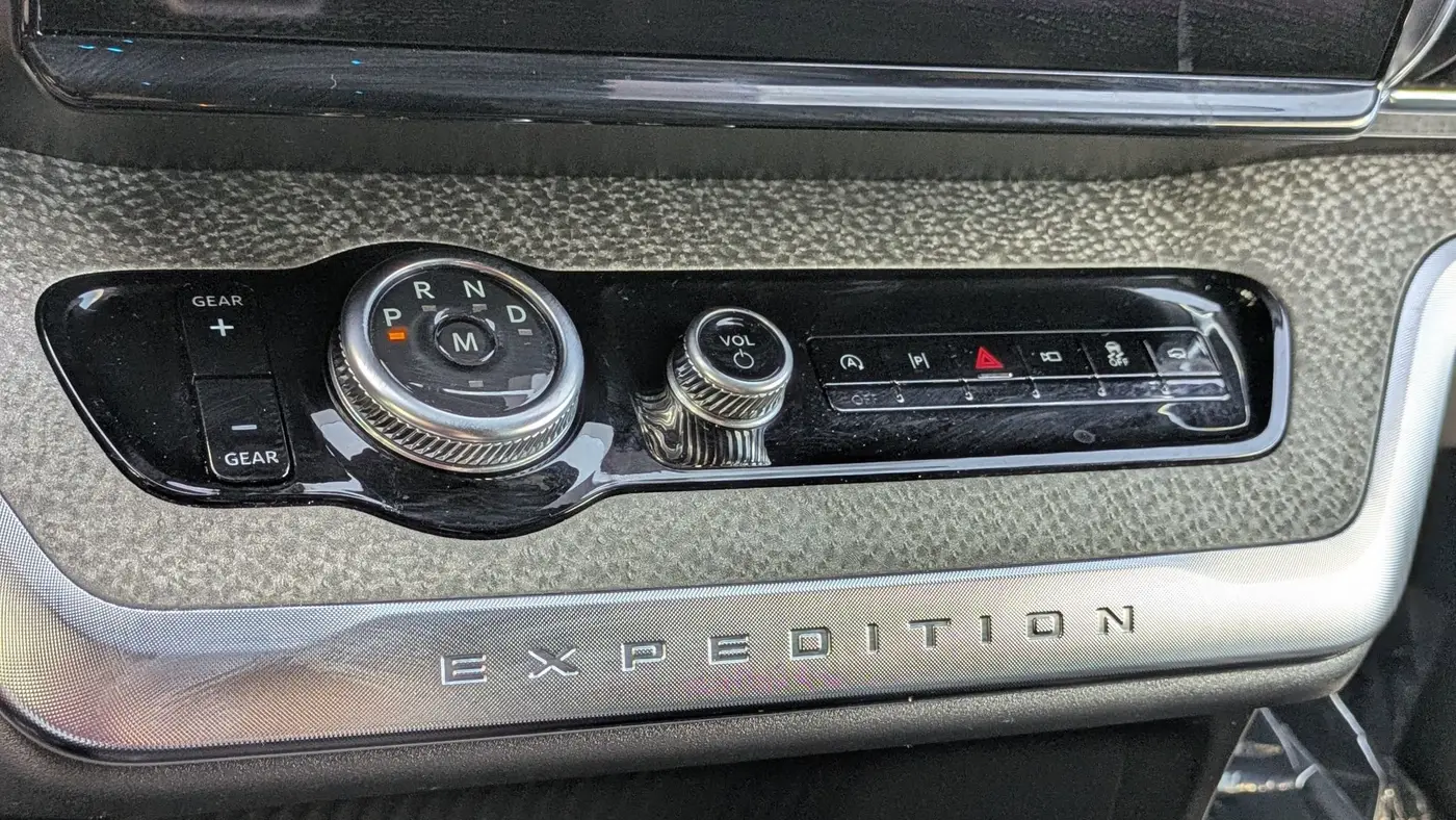 2025 Ford Expedition Tremor