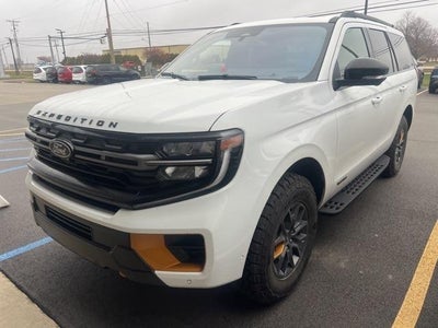 2025 Ford Expedition 4X4 Tremor 4DR SUV