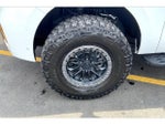 2025 Expedition Thumbnail 10