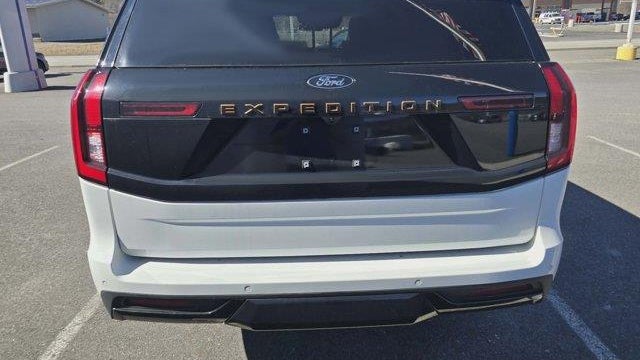 2025 Ford Expedition Tremor