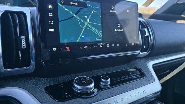2025 Ford Expedition Tremor
