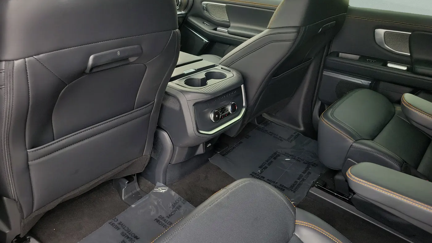 2025 Ford Expedition Tremor