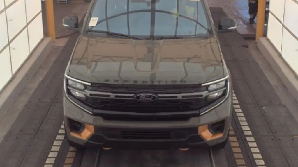 2025 Ford Expedition Tremor