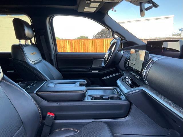 2025 Ford Expedition - $73,988