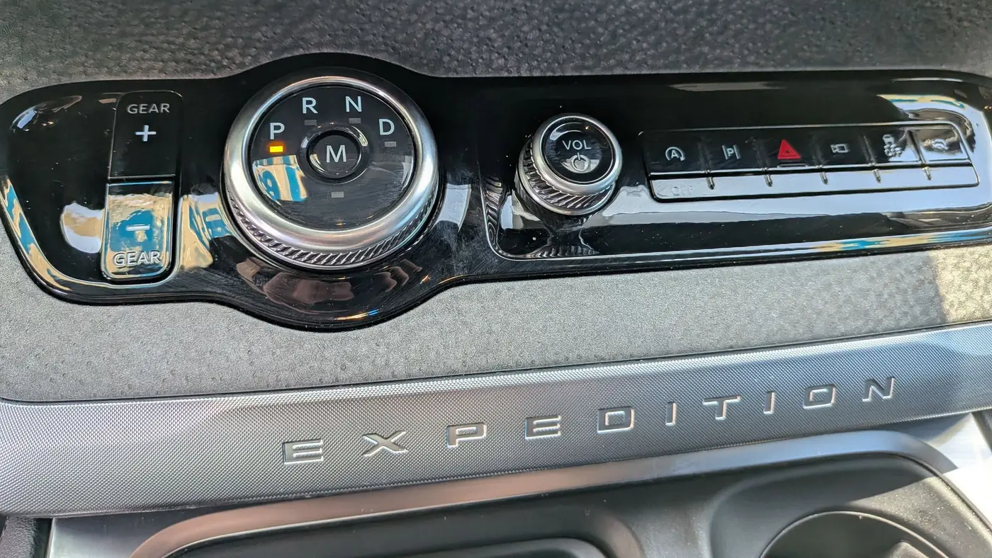 2025 Ford Expedition Tremor