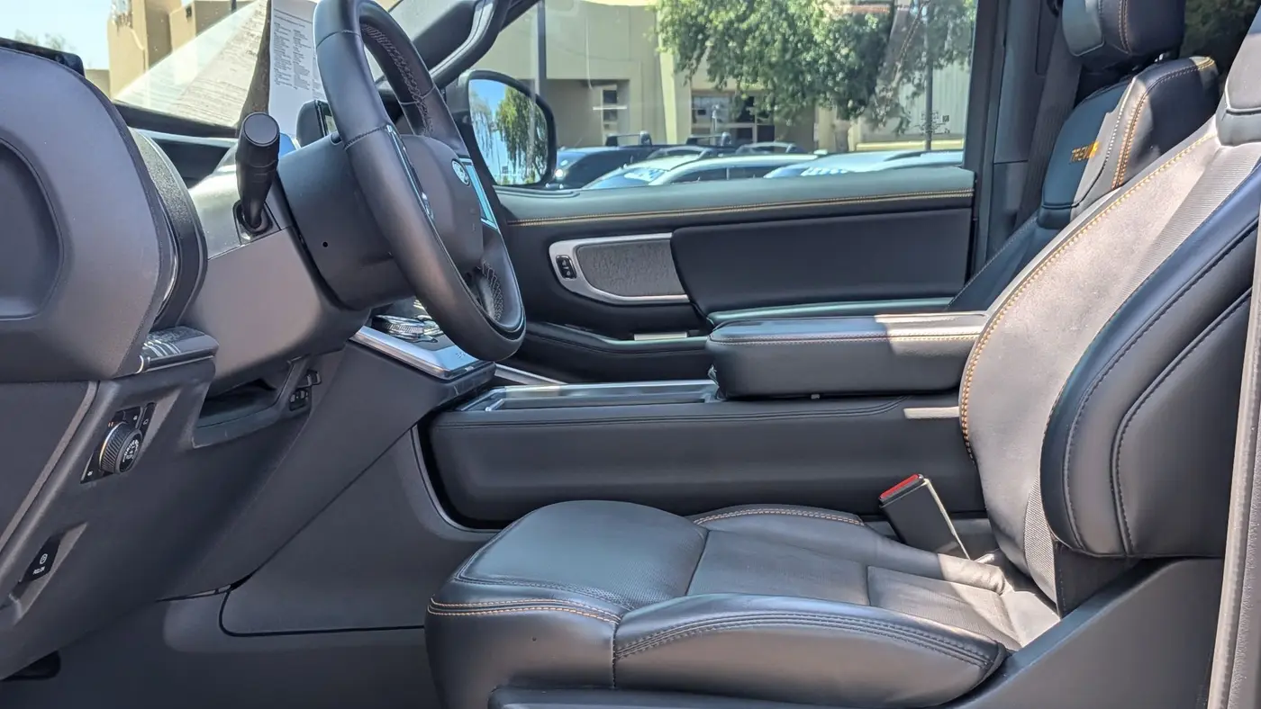 2025 Ford Expedition Tremor