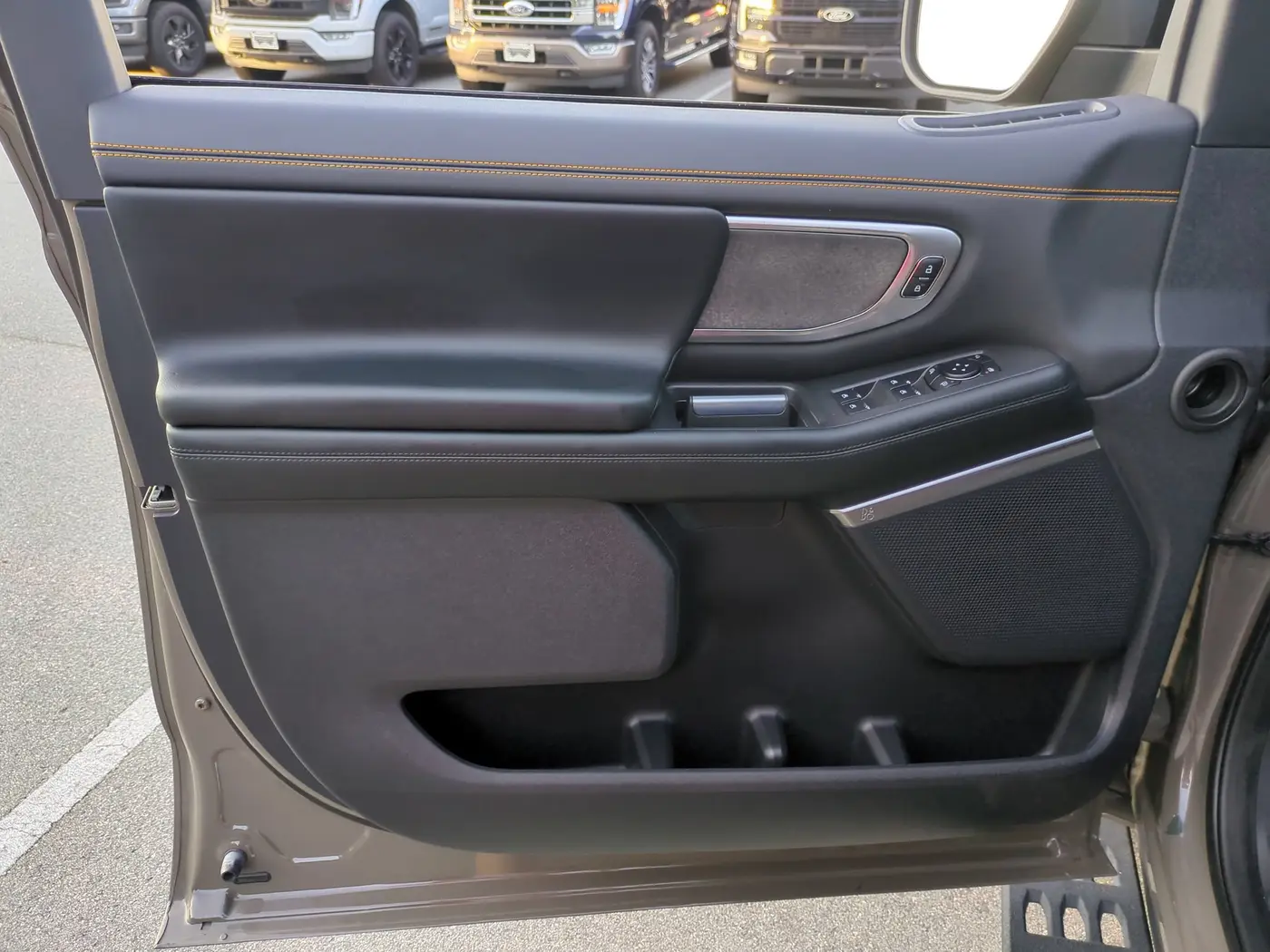 2026 Ford Expedition - $77,436