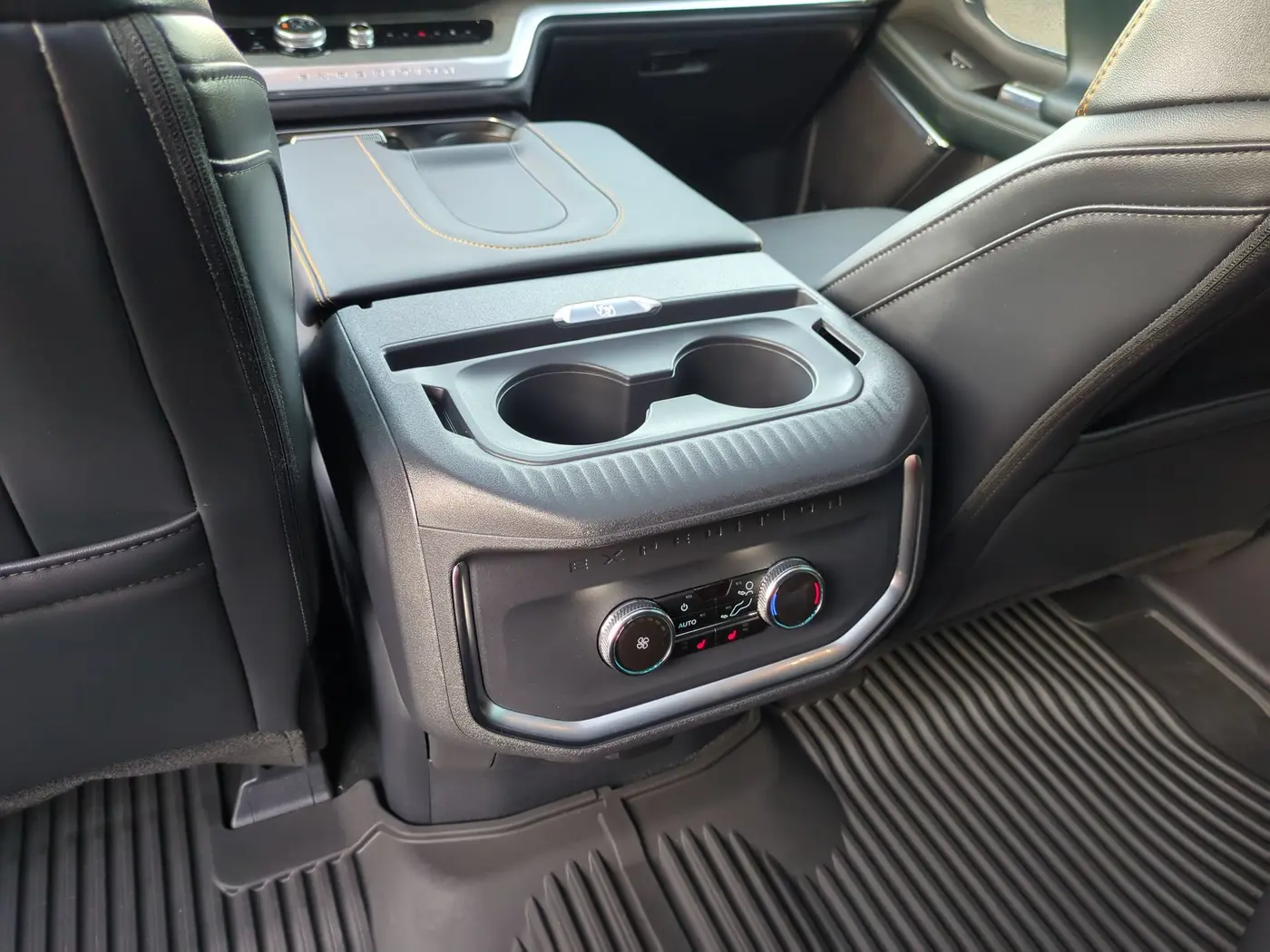 2026 Ford Expedition - $77,436