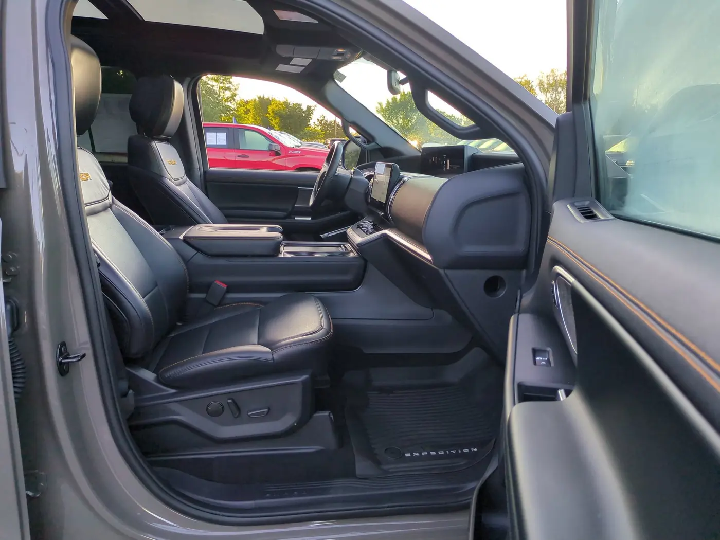 2026 Ford Expedition - $77,436