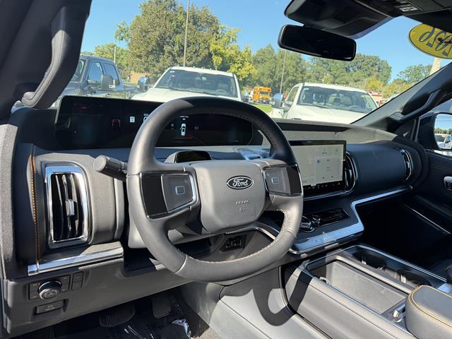 2026 Ford Expedition - $85,785