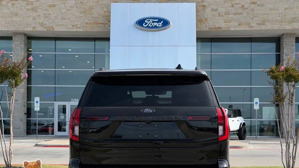 2025 Ford Expedition Tremor