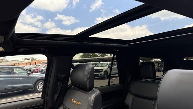 2025 Ford Expedition Tremor