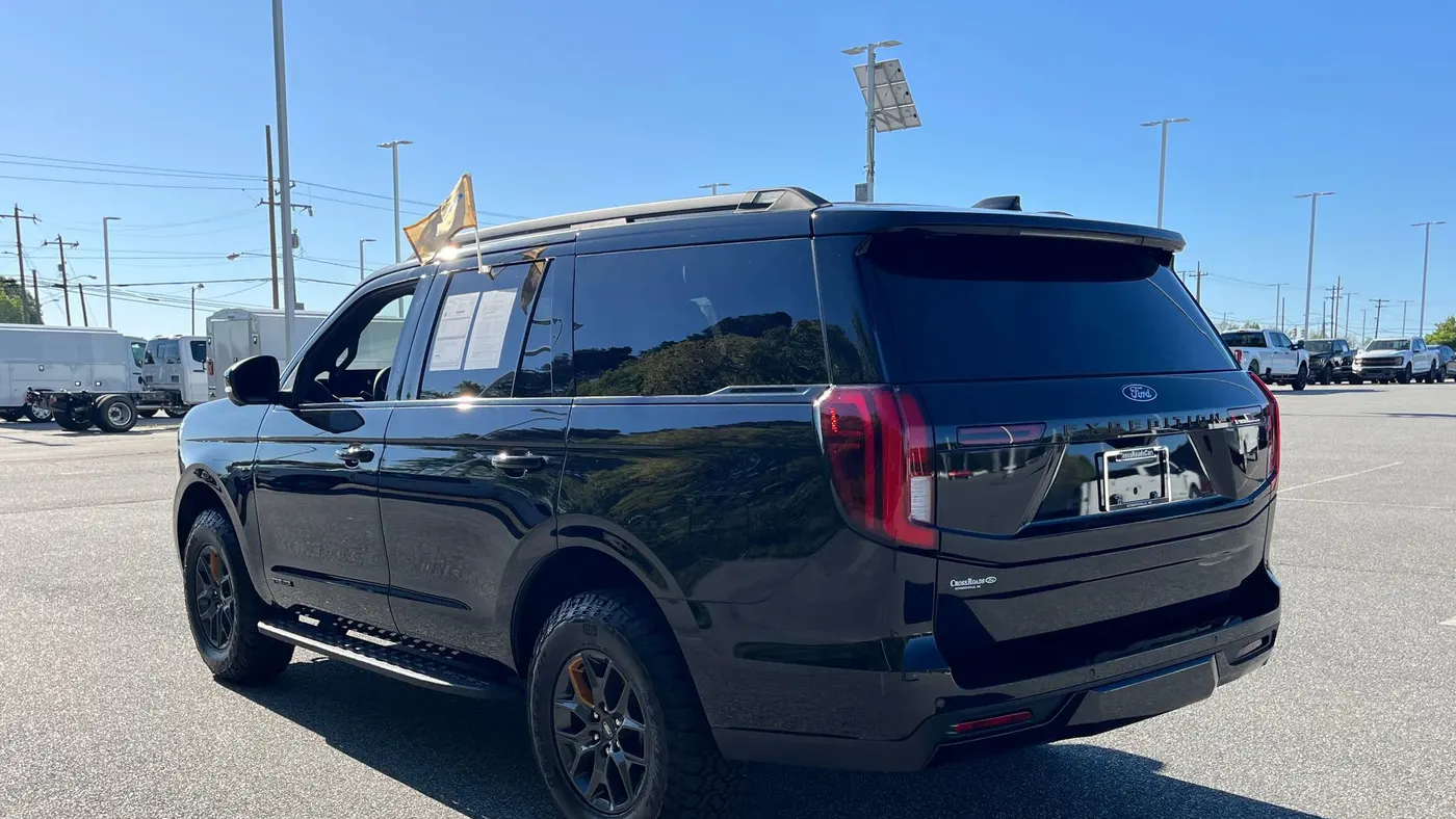 2025 Ford Expedition Tremor