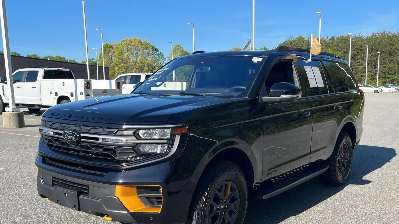 2025 Ford Expedition Tremor