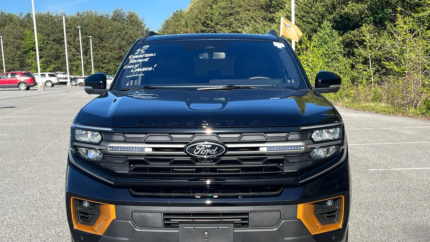 2025 Ford Expedition Tremor