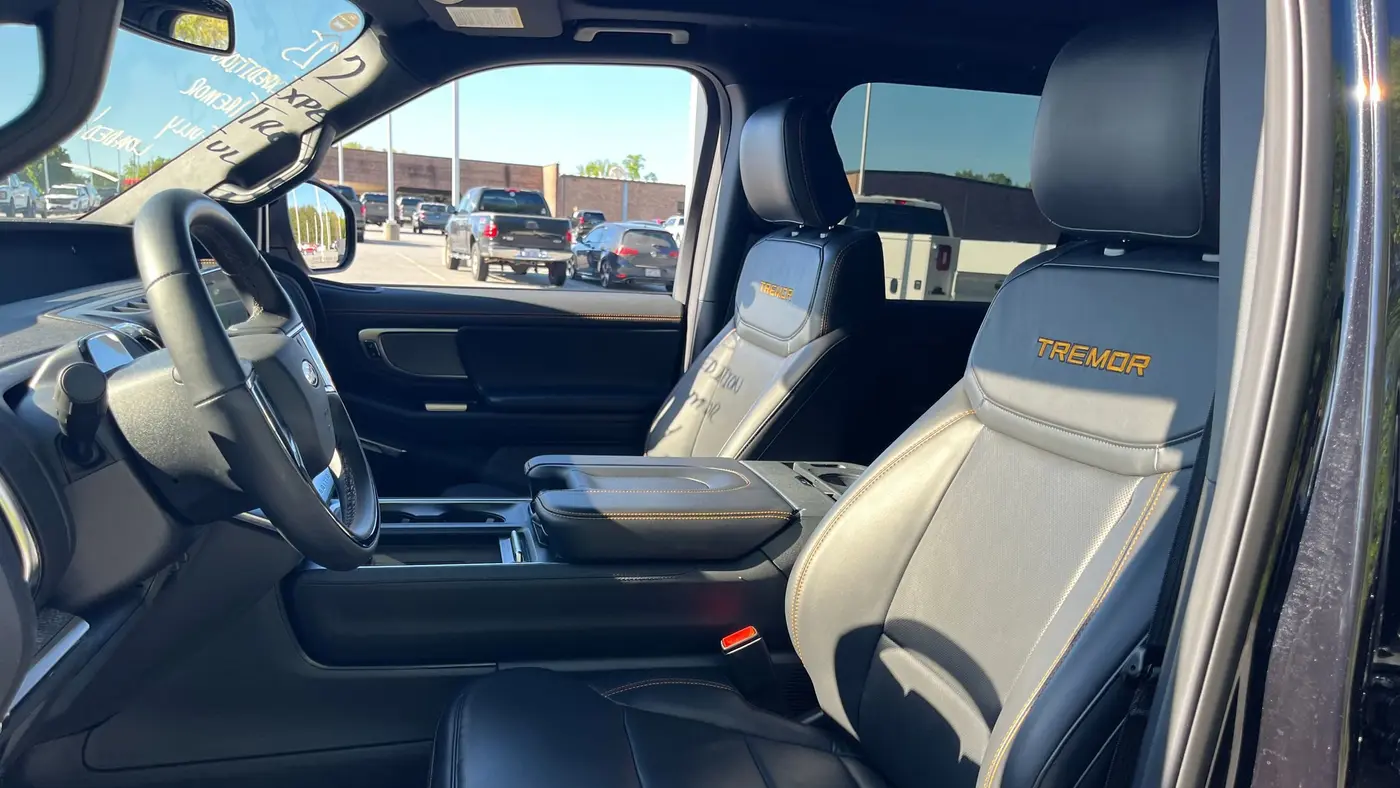 2025 Ford Expedition Tremor