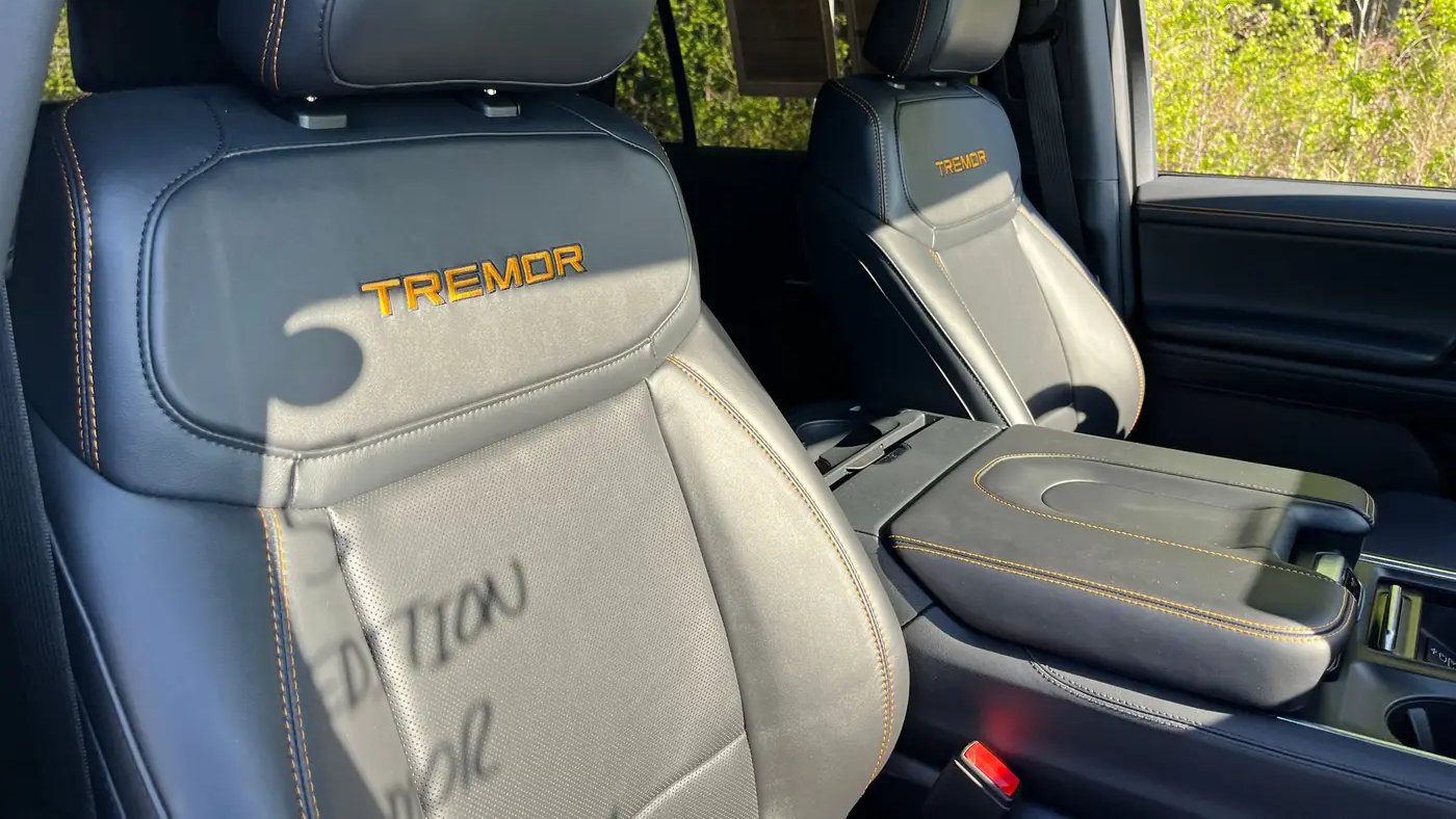 2025 Ford Expedition Tremor