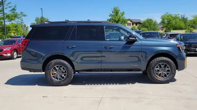 2025 Ford Expedition Tremor