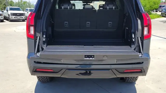 2025 Ford Expedition Tremor